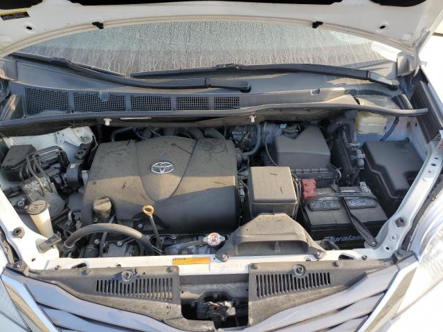 Photo 12 from auction – 2017 TOYOTA SIENNA XLE with VIN 5TDYZ3DC7HS888060