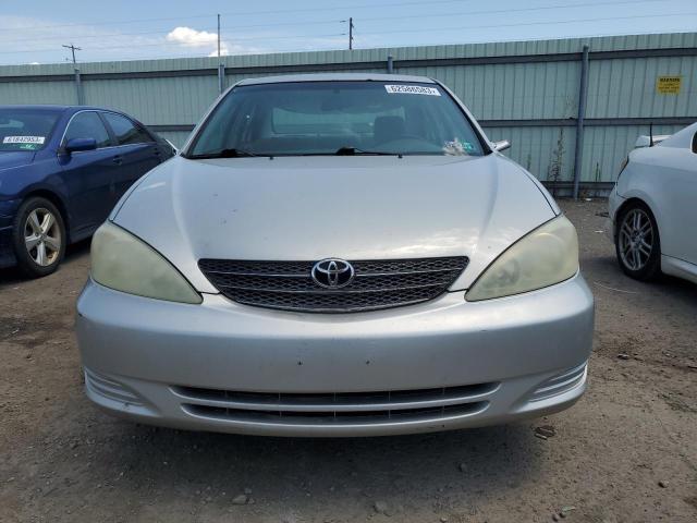 Photo 5 from auction – 2002 TOYOTA CAMRY LE with VIN 4T1BE32K22U097820