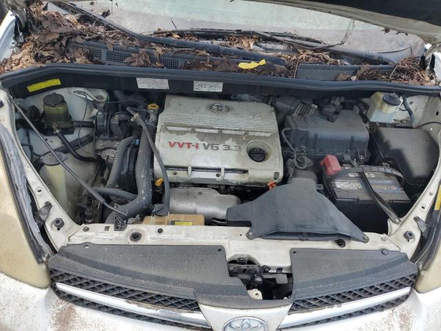 Photo 12 from auction – 2004 TOYOTA SIENNA XLE with VIN 5TDZA22C04S117331