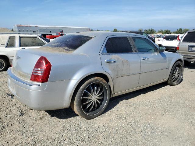 Photo 3 from auction – 2007 CHRYSLER 300C with VIN 2C3KA63H37H639073