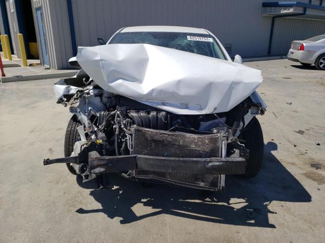 Photo 5 from auction – 2017 HYUNDAI ELANTRA SE with VIN 5NPD74LF8HH090744