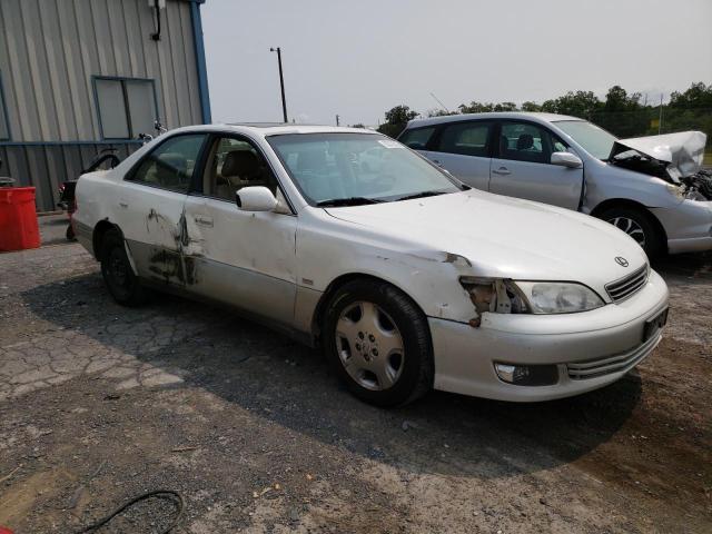 Photo 4 from auction – 2000 LEXUS ES 300 with VIN JT8BF28G9Y5102298