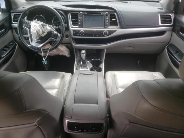 Photo 8 from auction – 2018 TOYOTA HIGHLANDER with VIN 5TDJZRFH8JS817856