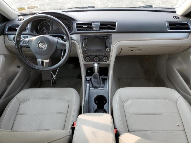 Photo 8 from auction – 2015 VOLKSWAGEN PASSAT S with VIN 1VWAT7A36FC110536