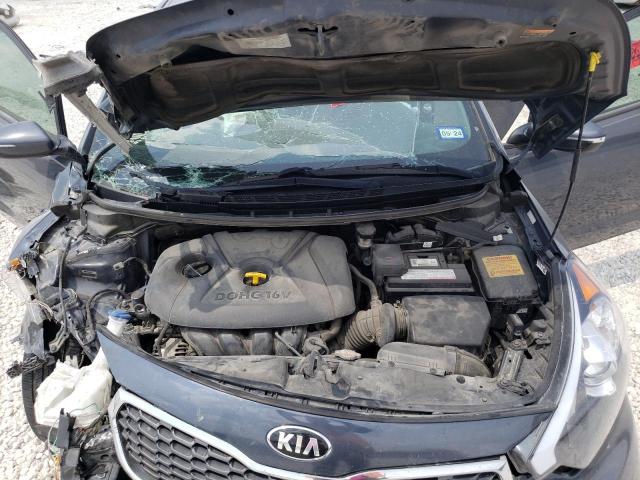 Photo 11 from auction – 2016 KIA FORTE LX with VIN KNAFX4A64G5483759