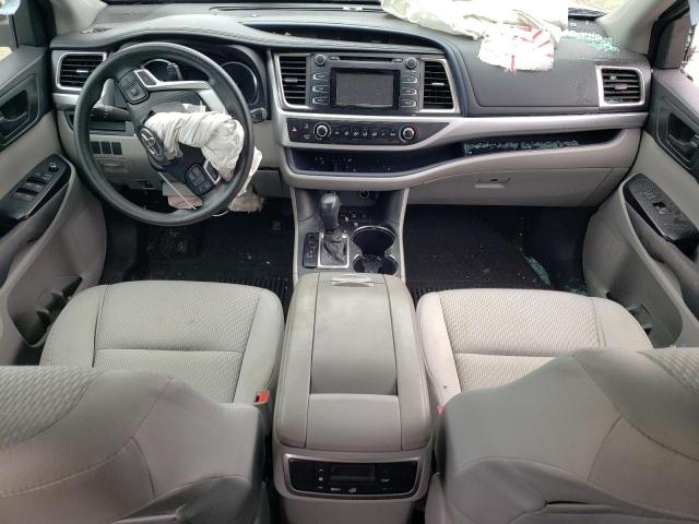 Photo 8 from auction – 2016 TOYOTA HIGHLANDER with VIN 5TDBKRFH3GS253633