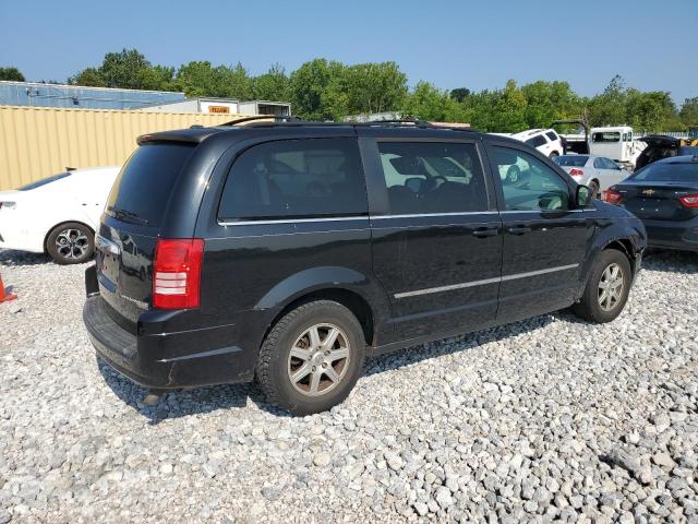 Photo 3 from auction – 2010 CHRYSLER TOWN & COU with VIN 2A4RR5D11AR428304