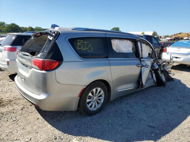 Photo 3 from auction – 2018 CHRYSLER PACIFICA T with VIN 2C4RC1BG8JR149732