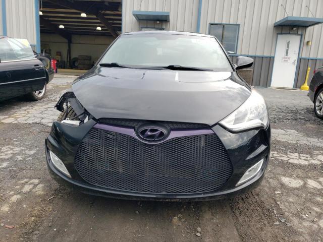 Photo 5 from auction – 2017 HYUNDAI VELOSTER with VIN KMHTC6AD2HU324625