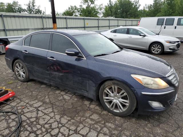 Photo 4 from auction – 2013 HYUNDAI GENESIS 3. with VIN KMHGC4DD4DU229558
