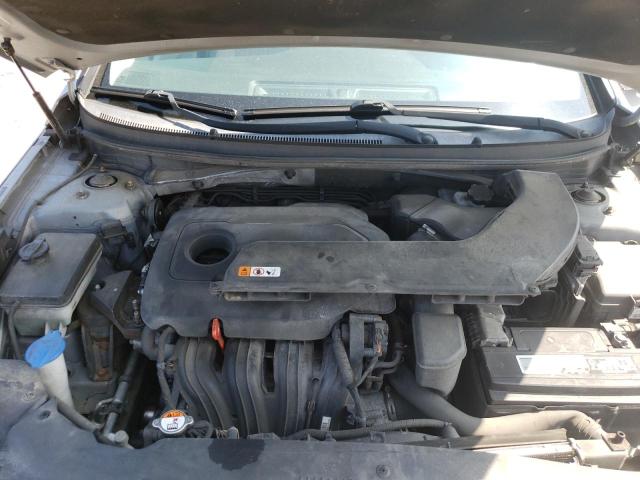 Photo 11 from auction – 2016 HYUNDAI SONATA SE with VIN 5NPE24AFXGH312818
