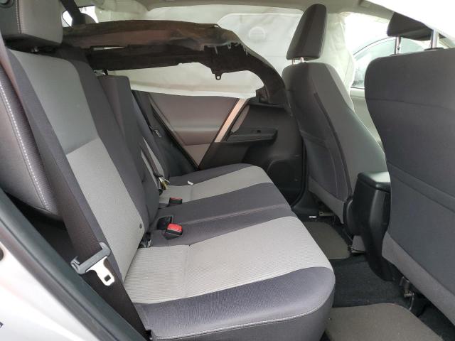 Photo 11 from auction – 2013 TOYOTA RAV4 XLE with VIN JTMRFREV0DD043136
