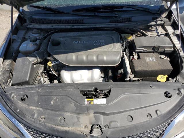 Photo 11 from auction – 2015 CHRYSLER 200 LIMITE with VIN 1C3CCCAB7FN554562