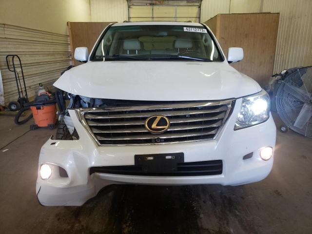 Photo 5 from auction – 2011 LEXUS LX 570 with VIN JTJHY7AX2B4060354