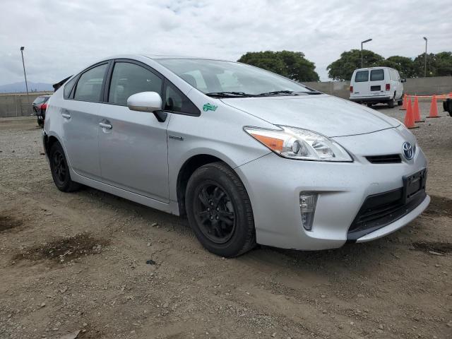 Photo 4 from auction – 2014 TOYOTA PRIUS with VIN JTDKN3DU5E0387984