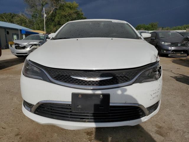 Photo 5 from auction – 2015 CHRYSLER 200 LIMITE with VIN 1C3CCCAB1FN529561