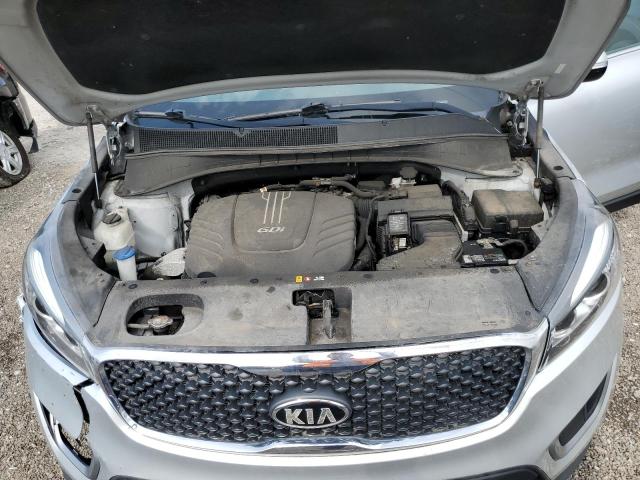 Photo 12 from auction – 2016 KIA SORENTO LX with VIN 5XYPGDA57GG112293