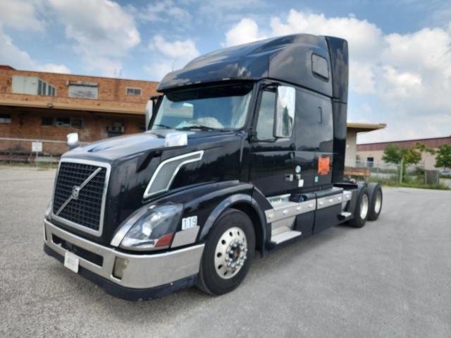 Photo 2 from auction – 2015 VOLVO VN VNL with VIN 4V4NC9TJ2FN189904