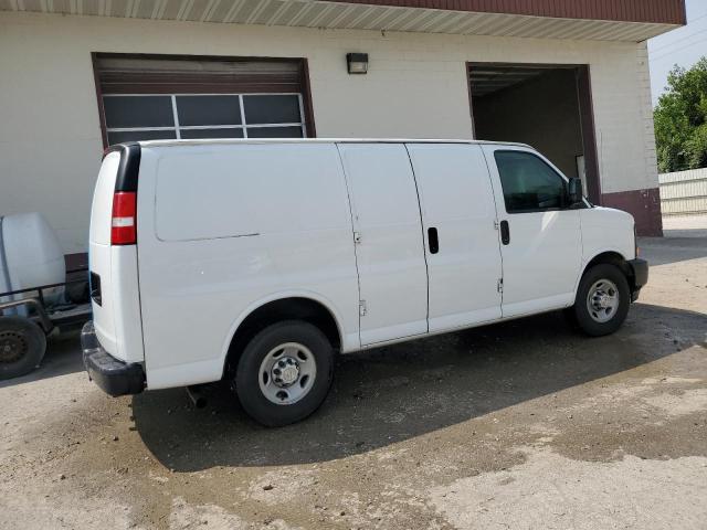 Photo 3 from auction – 2017 CHEVROLET EXPRESS G2 with VIN 1GCWGAFG0H1116627