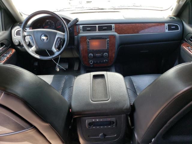 Photo 8 from auction – 2011 CHEVROLET TAHOE K150 with VIN 1GNSKAE06BR293555