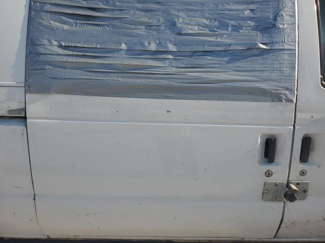 Снимка 11 от търг – 2000 FORD ECONOLINE с VIN 1FTNE2425YHB86968