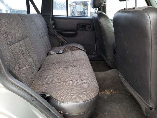 Снимка 10 от търг – 2001 JEEP CHEROKEE C с VIN 1J4FF58S51L576978
