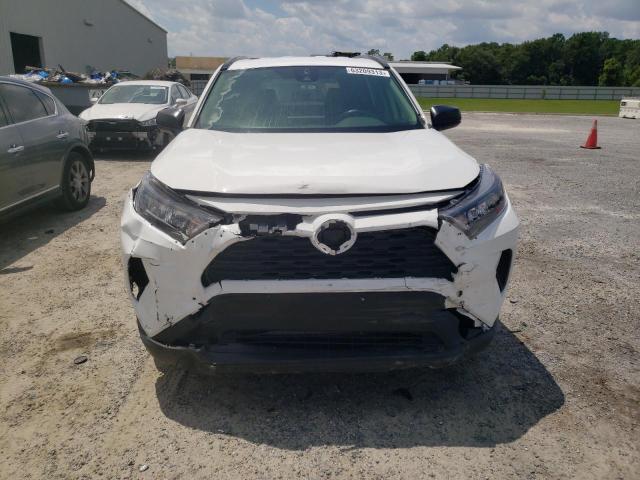 Photo 5 from auction – 2020 TOYOTA RAV4 LE with VIN JTMF1RFV7LD050518