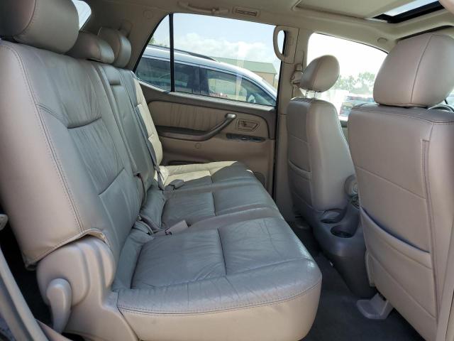 Photo 11 from auction – 2005 TOYOTA SEQUOIA LI with VIN 5TDBT48A85S255178