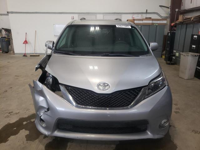 Photo 5 from auction – 2016 TOYOTA SIENNA SE with VIN 5TDXK3DC7GS765910