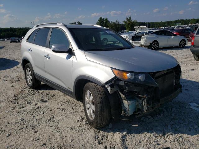 Photo 4 from auction – 2013 KIA SORENTO LX with VIN 5XYKTDA29DG336771