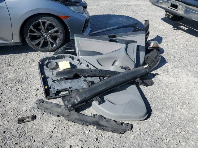 Photo 12 from auction – 2016 HYUNDAI ACCENT SE with VIN KMHCT4AE6GU111138