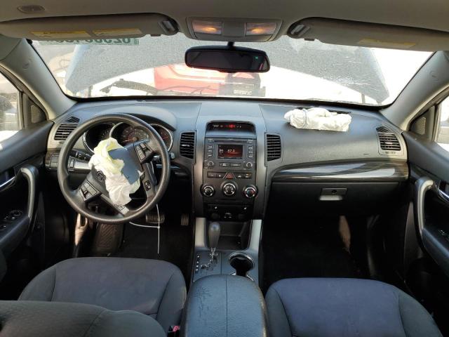 Photo 8 from auction – 2013 KIA SORENTO LX with VIN 5XYKT3A62DG409704