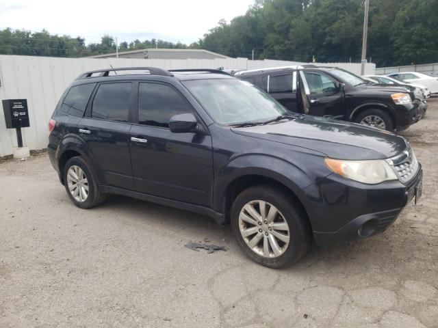Photo 4 from auction – 2013 SUBARU FORESTER 2 with VIN JF2SHADC6DH442835