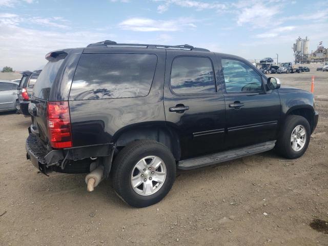 Photo 3 from auction – 2011 CHEVROLET TAHOE K150 with VIN 1GNSKAE04BR391208