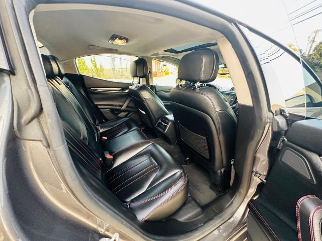 Photo 6 from auction – 2015 MASERATI GHIBLI with VIN ZAM57XSA6F1159412