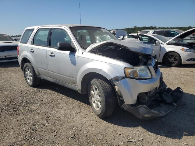 Photo 4 from auction – 2010 MAZDA TRIBUTE I with VIN 4F2CY9C75AKM09927