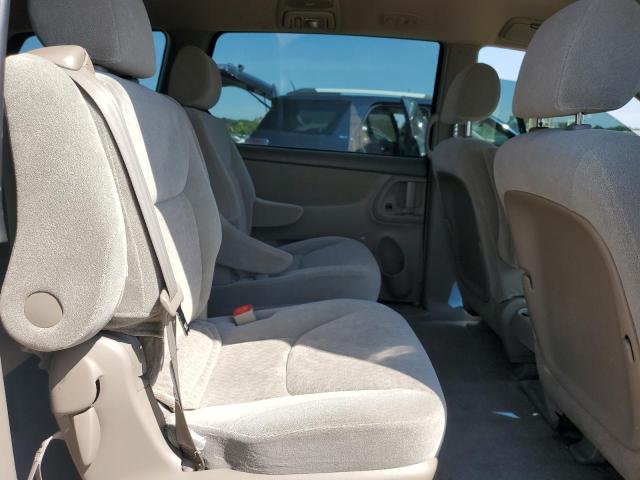 Photo 11 from auction – 2005 TOYOTA SIENNA CE with VIN 5TDZA23C25S300228