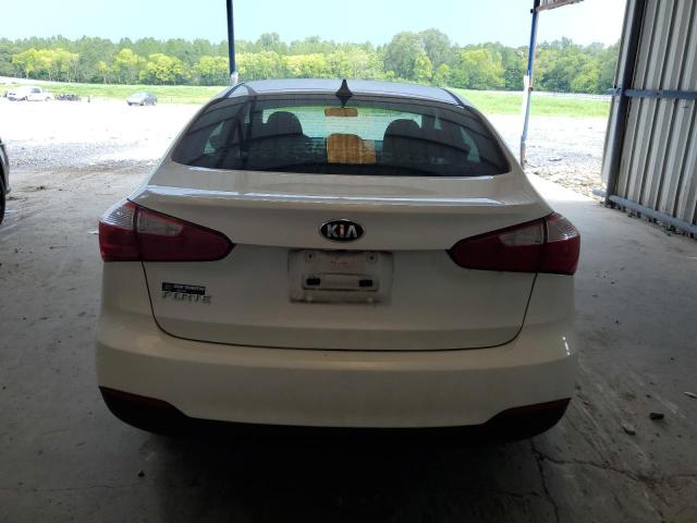 Photo 6 from auction – 2016 KIA FORTE LX with VIN KNAFX4A60G5552852