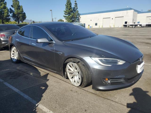 Photo 4 from auction – 2018 TESLA MODEL S with VIN 5YJSA1E21JF247083