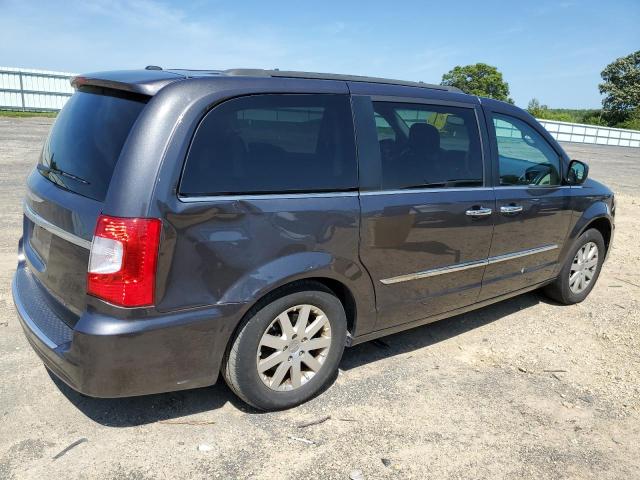 Photo 3 from auction – 2016 CHRYSLER TOWN & COU with VIN 2C4RC1BG4GR113206