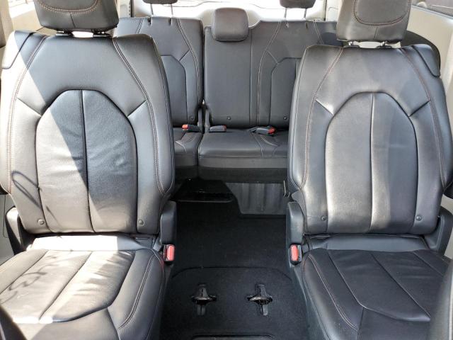 Photo 11 from auction – 2017 CHRYSLER PACIFICA T with VIN 2C4RC1BG1HR721900