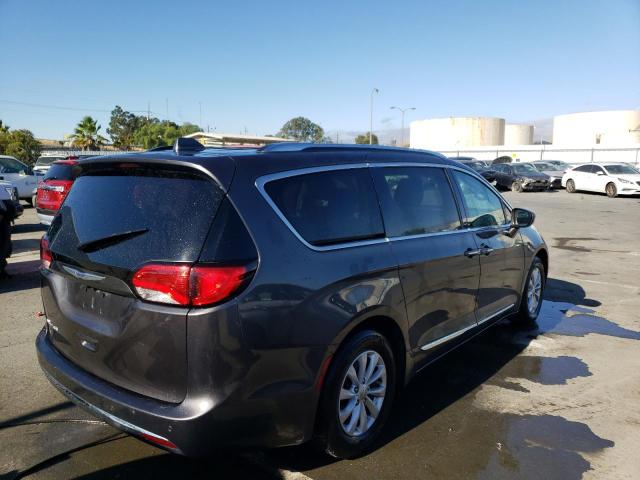 Photo 3 from auction – 2019 CHRYSLER PACIFICA T with VIN 2C4RC1BG6KR550309