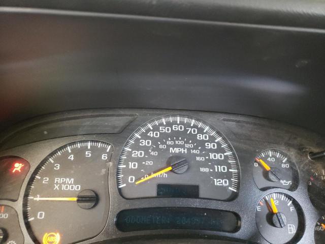 Photo 9 from auction – 2005 CHEVROLET SILVERADO with VIN 1GCHC23U05F852650