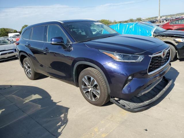 Photo 4 from auction – 2022 TOYOTA HIGHLANDER with VIN 5TDGZRAH0NS110421
