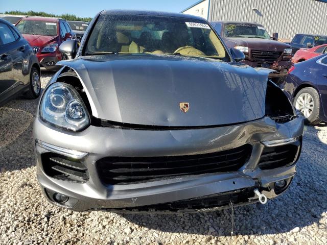 Photo 5 from auction – 2016 PORSCHE CAYENNE SE with VIN WP1AE2A21GLA58451
