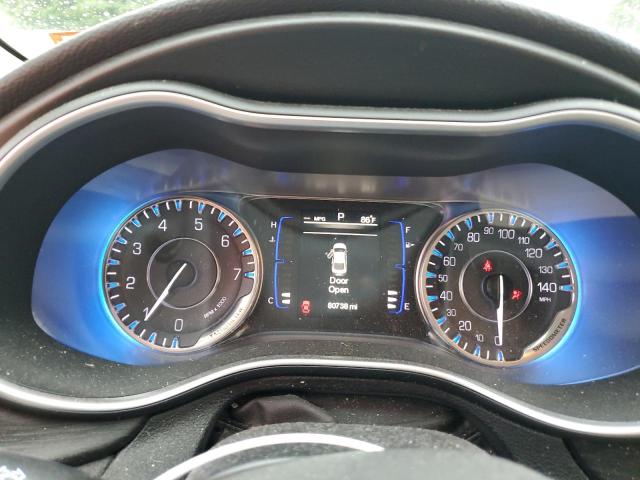 Снимка 9 от търг – 2015 CHRYSLER 200 LIMITE с VIN 1C3CCCAB7FN716707