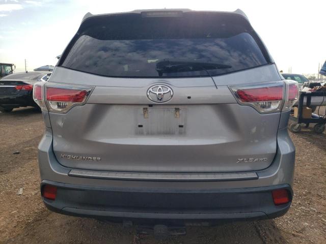 Photo 6 from auction – 2016 TOYOTA HIGHLANDER with VIN 5TDJKRFHXGS236341
