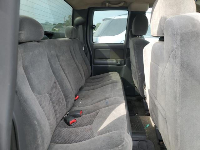 Photo 11 from auction – 2003 CHEVROLET SILVERADO with VIN 2GCEC19T131213581