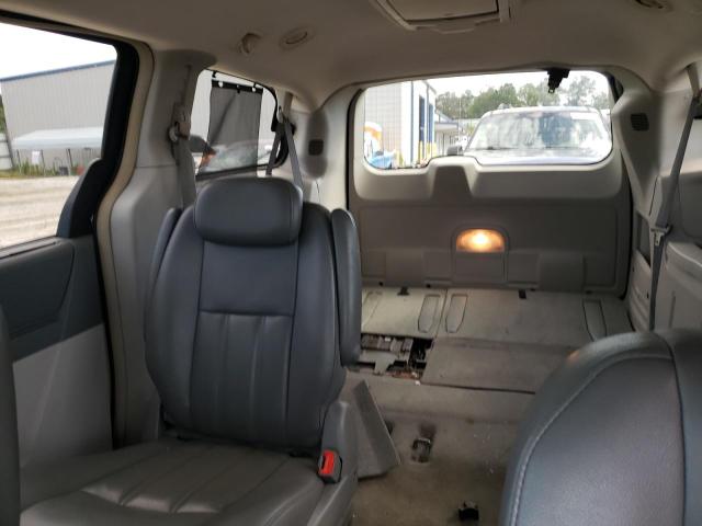 Photo 10 from auction – 2010 CHRYSLER TOWN & COU with VIN 2A4RR5D1XAR257715
