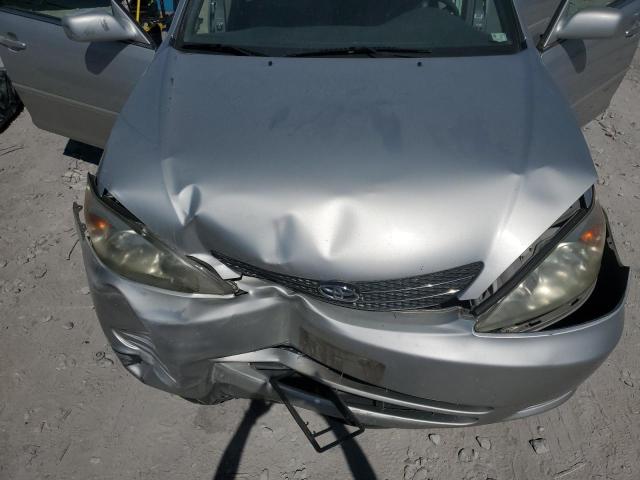 Photo 11 from auction – 2003 TOYOTA CAMRY LE with VIN 4T1BE32K93U689281